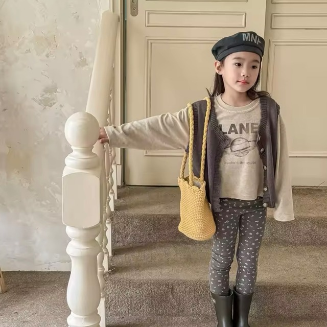 【取寄】着回しに大活躍させたいシンプルおしゃれなニットベスト