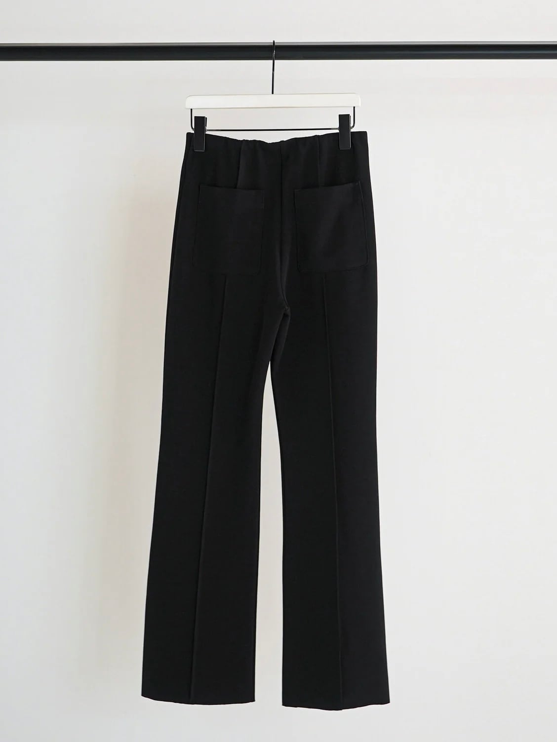 今季新品【CHIGNON】ソフトリブフレアパンツ CHIGNON 】ソフトリブフレアパンツ | valance 福井｜レディース