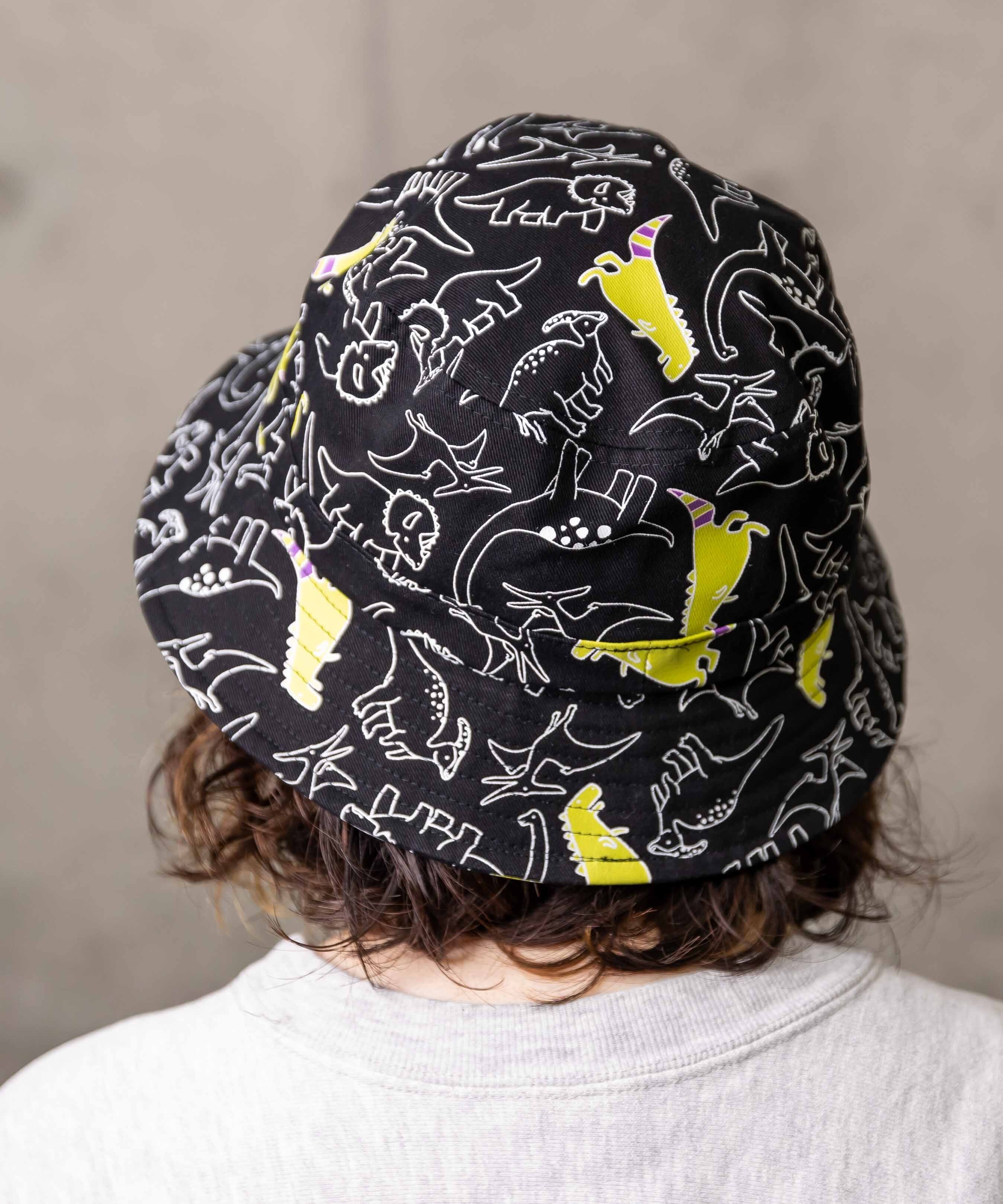 美品 バレンシアガ　バケットハット BB総柄  希少 　
BALENCIAGA 総柄恐竜バケットハット | オンラインShop無（帽子の通販）