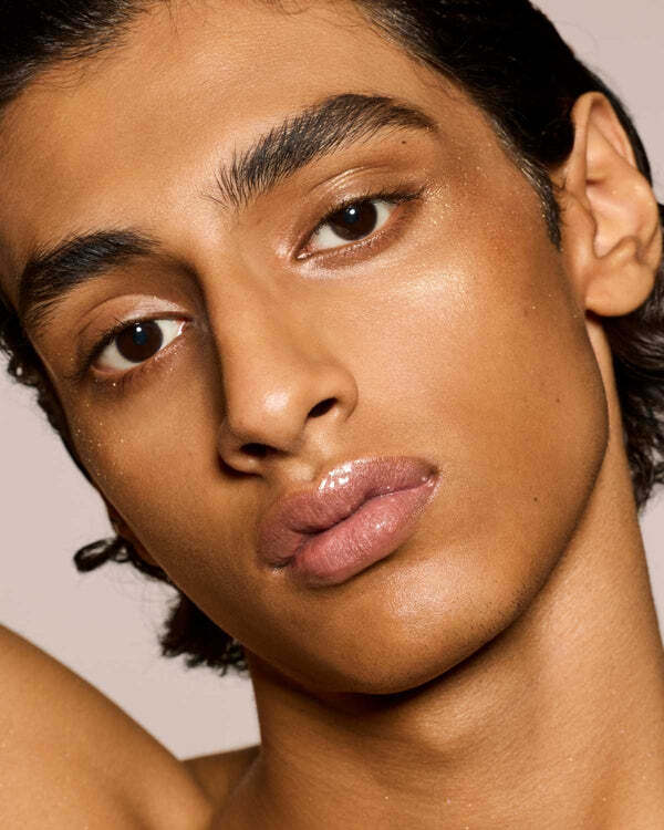 FENTY BEAUTY 】 GLOSS BOMB グロスボム FUSSY フェンティビューティー