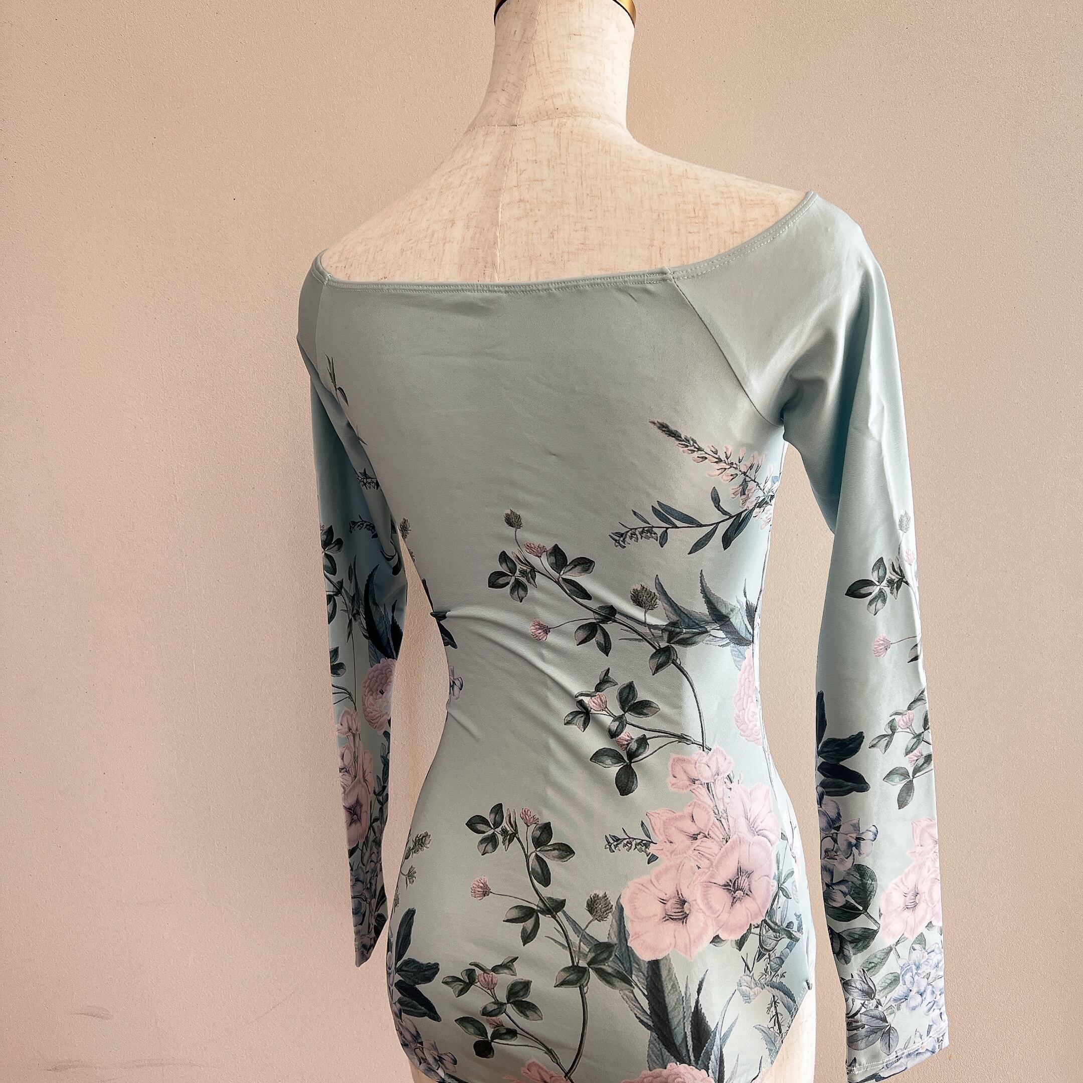 ボートネック flower green プリント バレエレオタード | バレエ