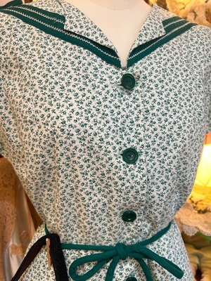 40's50's green flower dress
