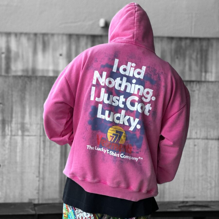 VETEMENTS ヴェトモン "I GOT LUCKY HOODIE"トップス