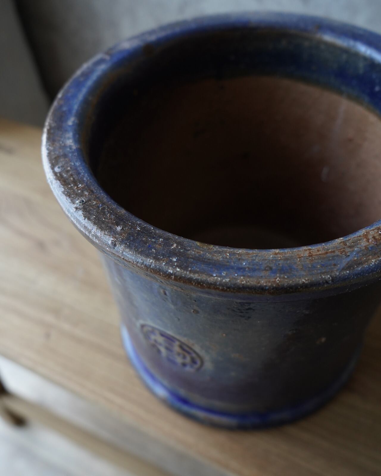 釉薬陶器】グロスシリンダー S ブルー φ22cm | アトリエ ヴィ