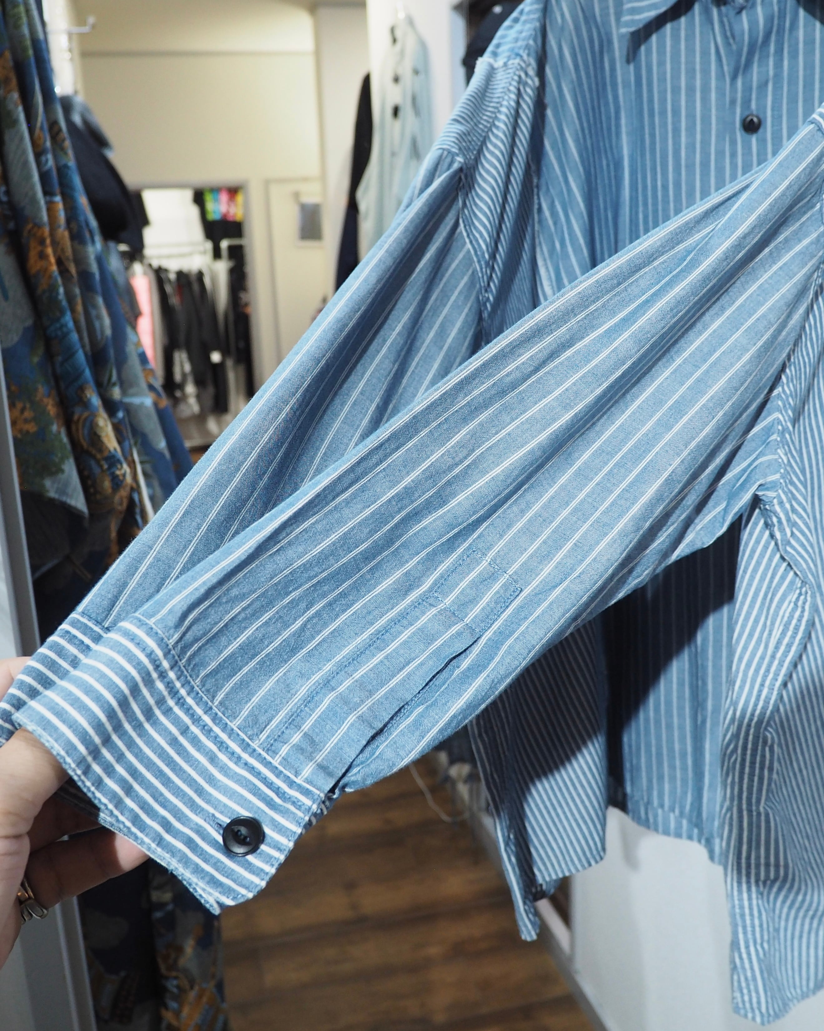” Advantage cycle × JIEDA - 再構築 ” Over silhouette Stripe switching shirt