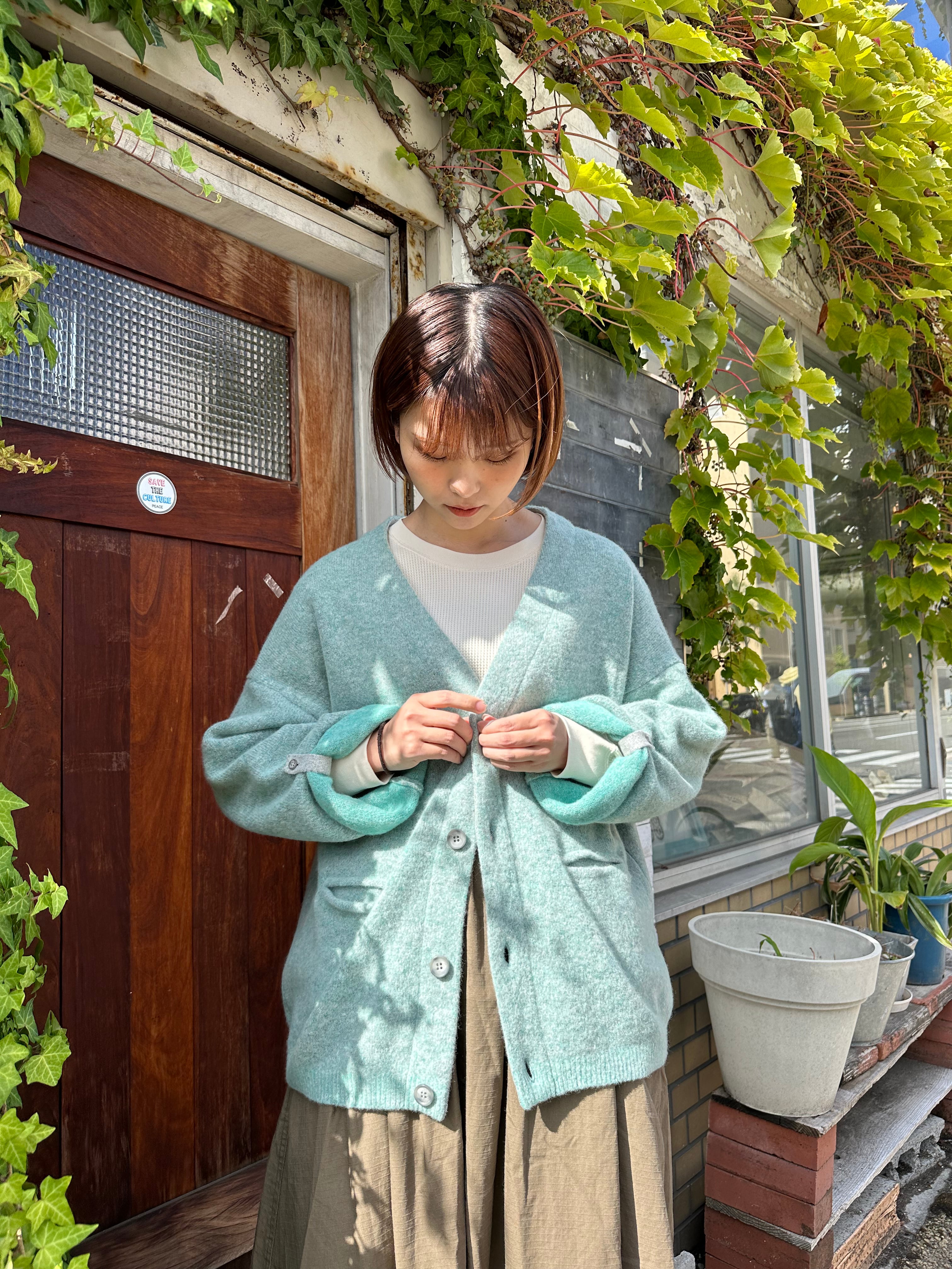 完売御礼_腕まくりで袖の長さ自由自在!! ゆったりサイズのカーディガン