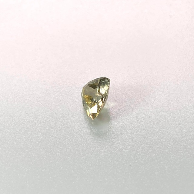 ⁂天然⁂　◇リューコガーネット◇　1.99ct 　ミャンマー産