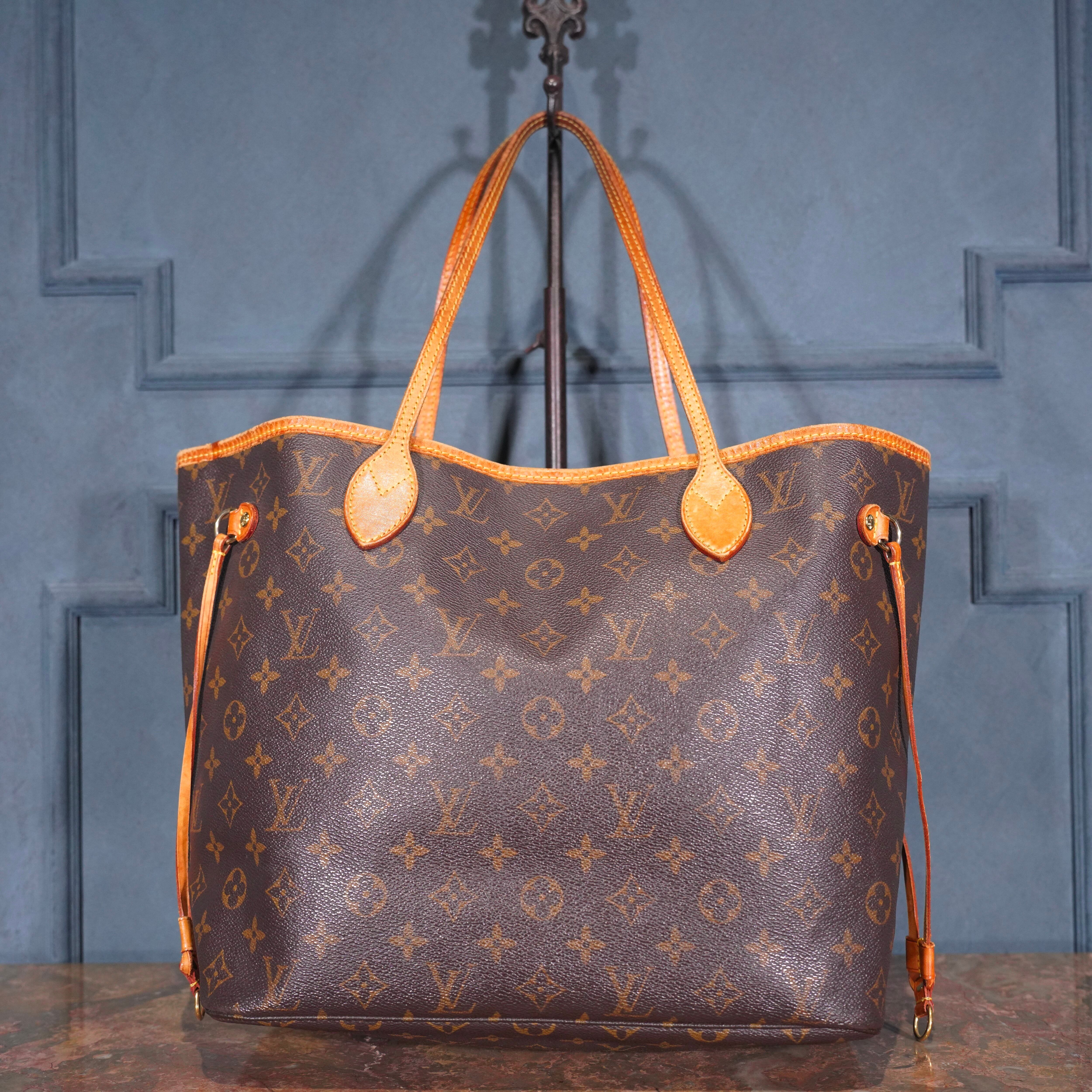 LOUIS VITTON M41177 AR3057 MONOGRAM PATTERNED TOTE BAG/ルイ