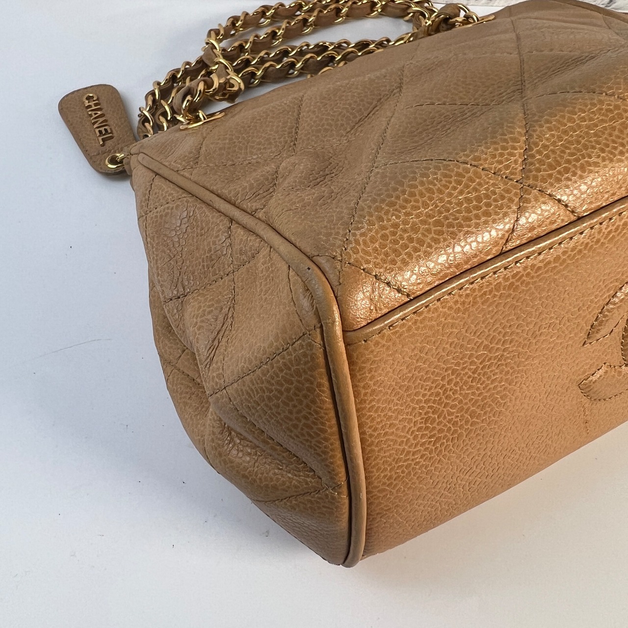 【最終処分SALE】CHANEL シャネル マトラッセ ココマーク キャビアスキン ハンドバッグ ベージュ A-8884