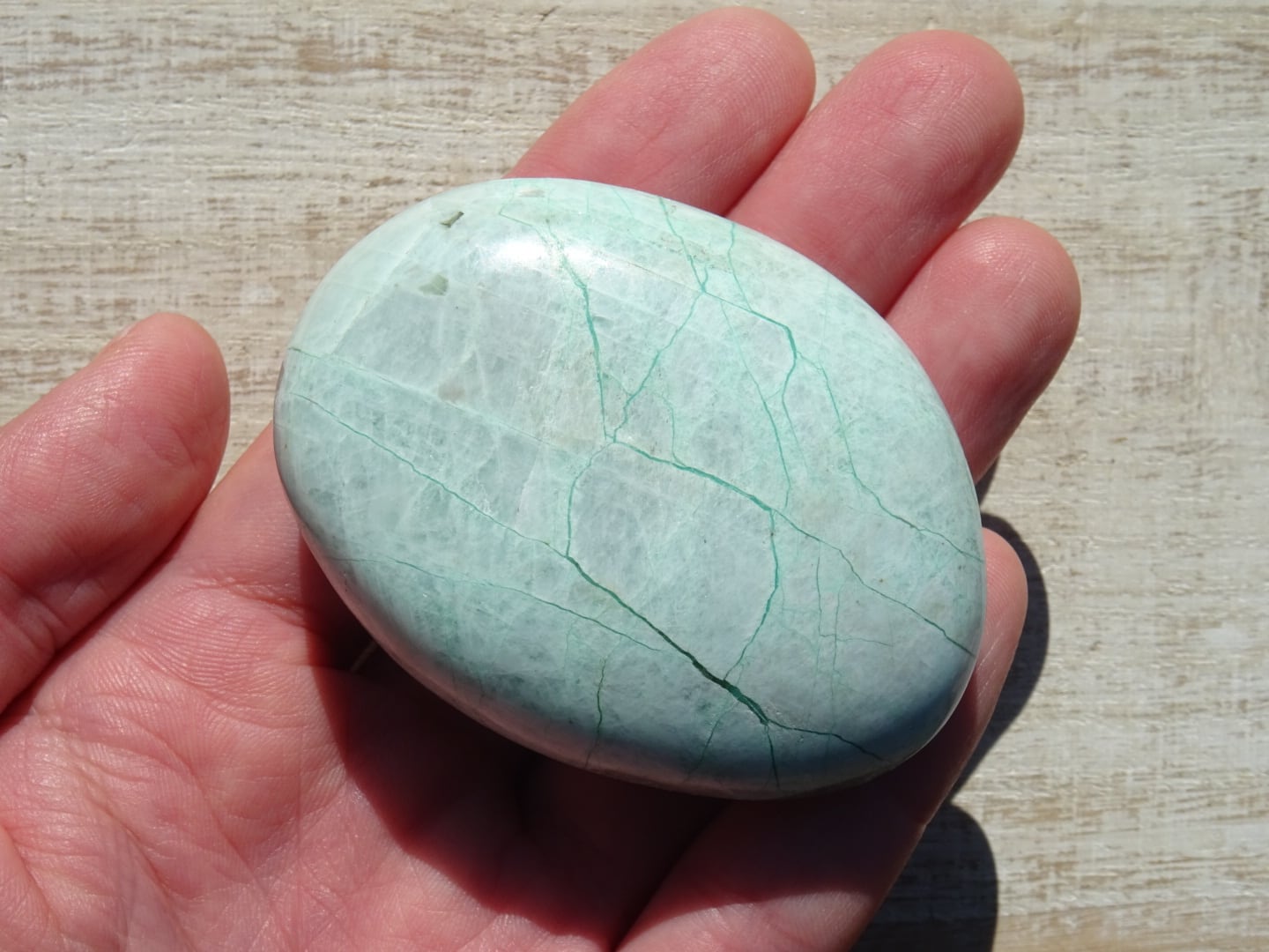 ガーニエライト | 虹石屋