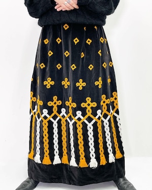 Vintage Velveteen Embroidered Pencil Skirt