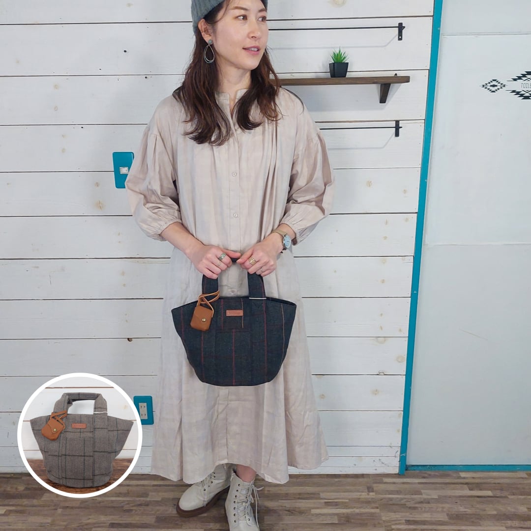 toleur　ウールチェックトート   P-574