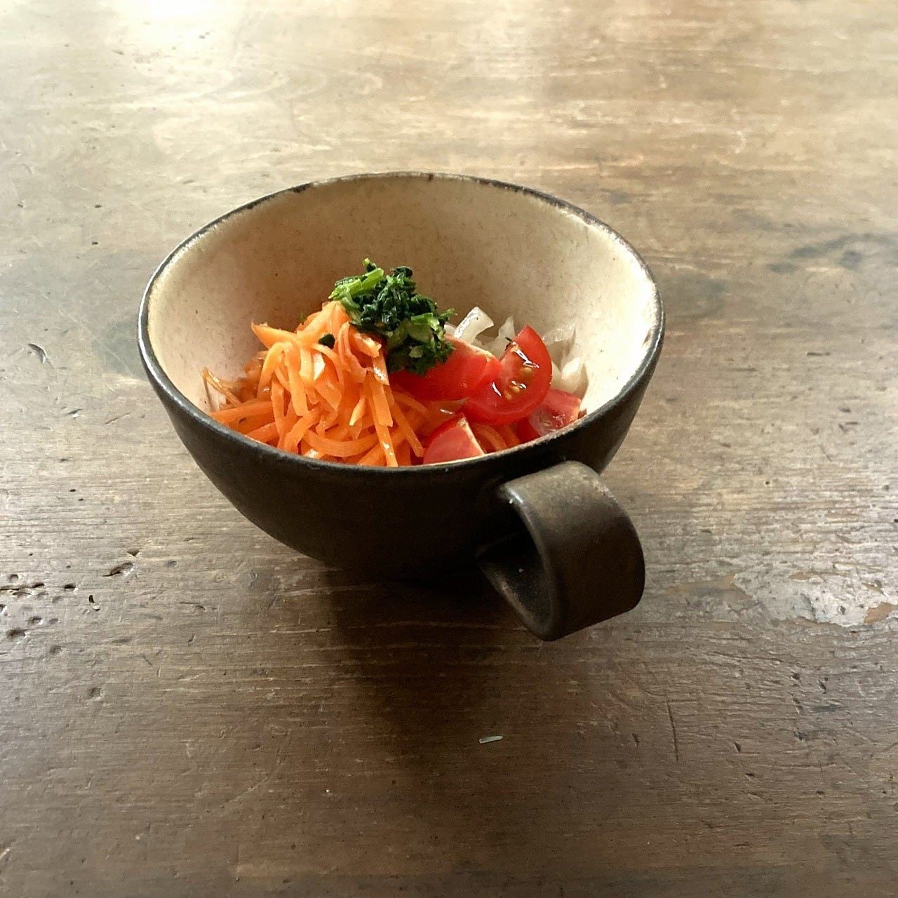 関太一郎 | うつわと雑貨 アンジュール