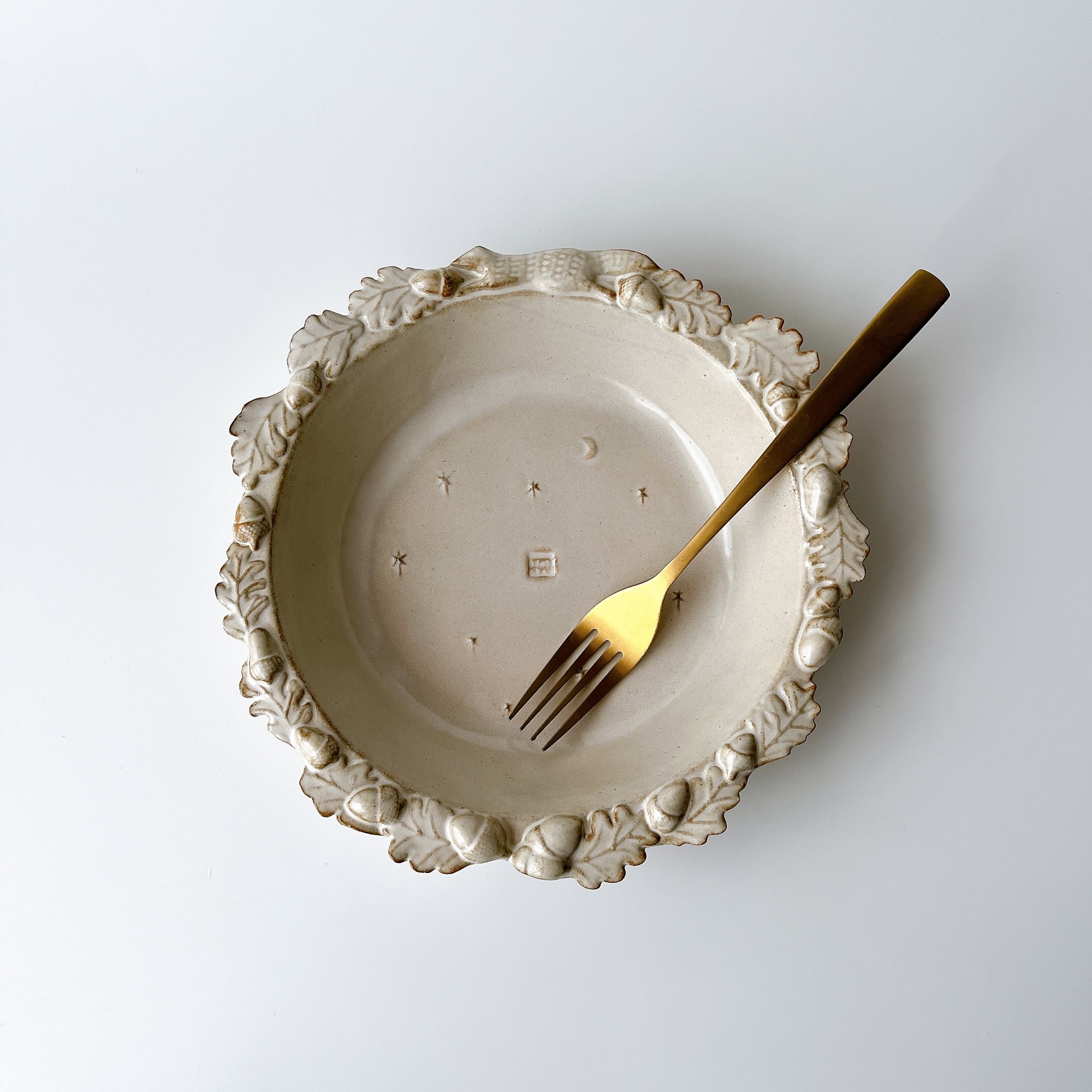 キエリ舎 | Lucy-secretcloset-