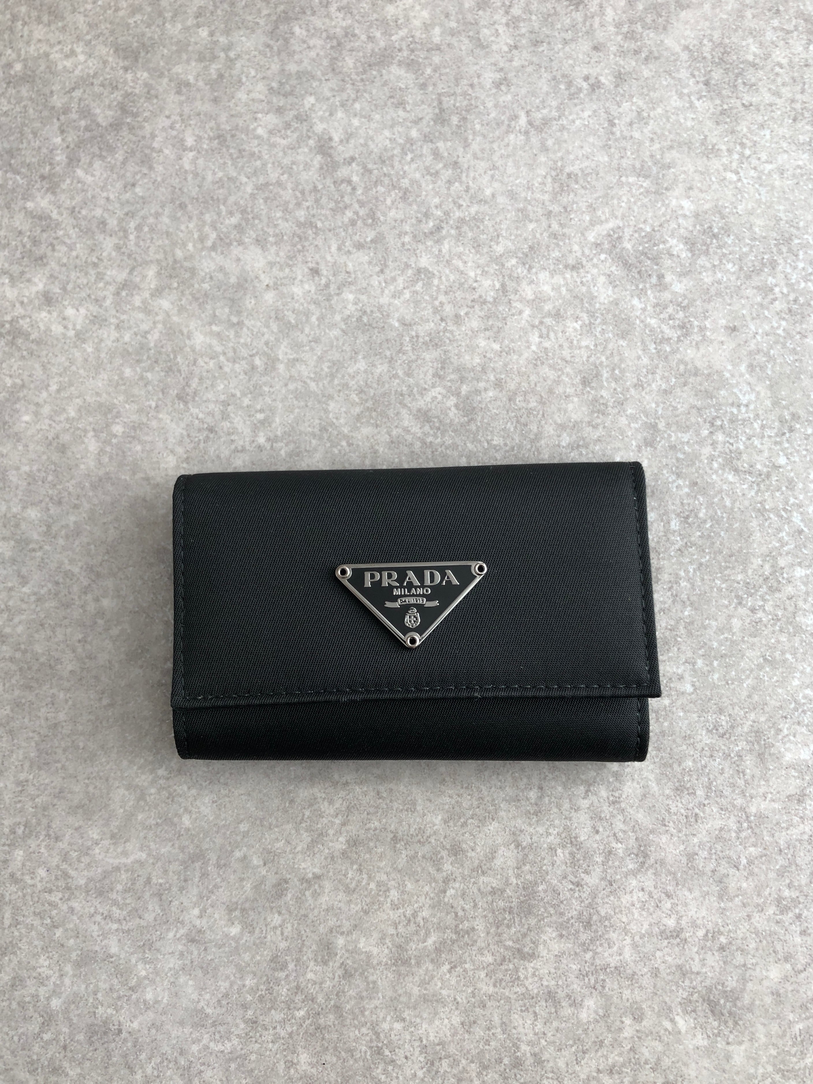 PRADA プラダ キーケース ブラック トライアングルロゴ ナイロン 6連