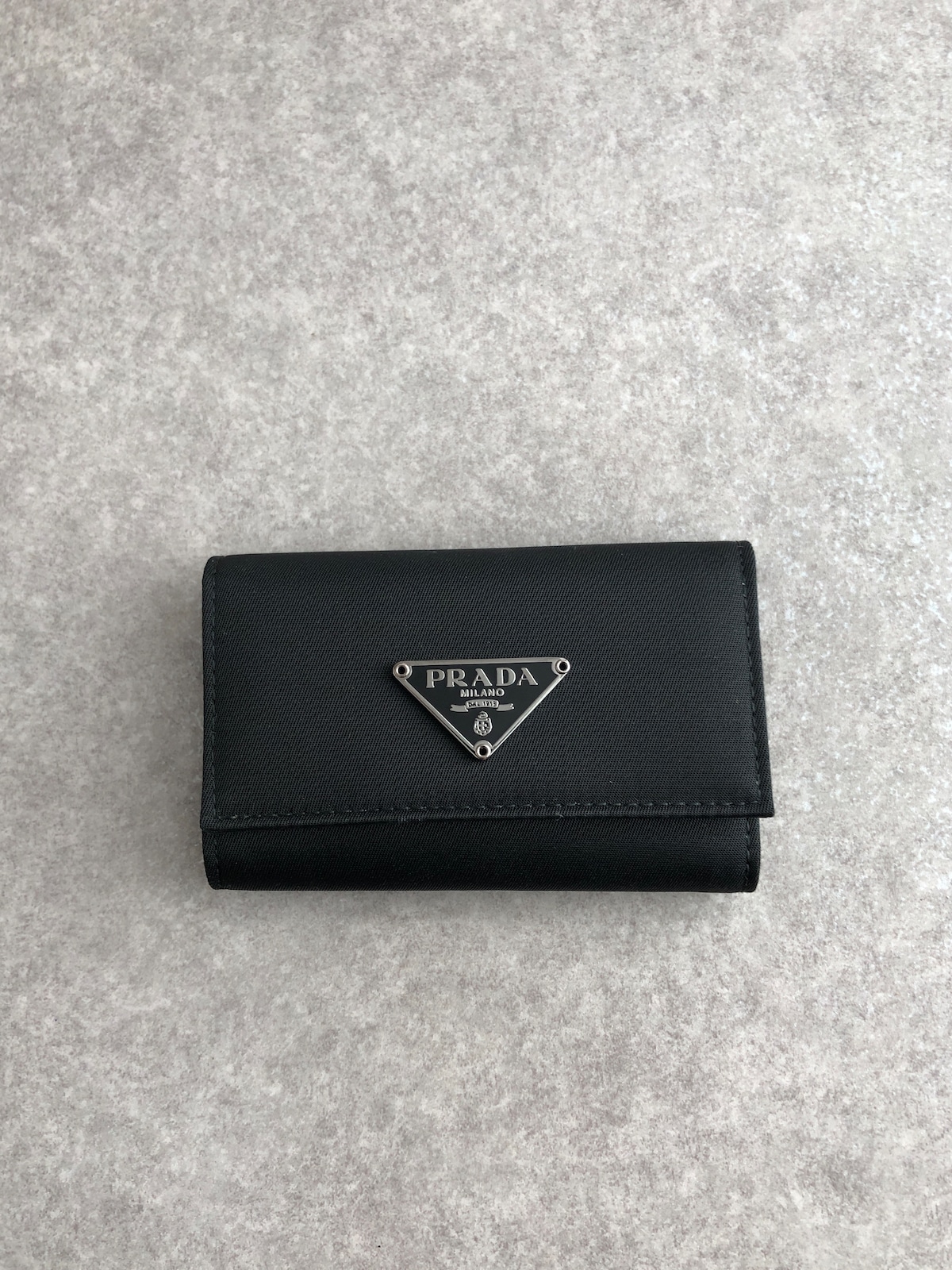 PRADA プラダ キーケース ブラック トライアングルロゴ ナイロン 6連 