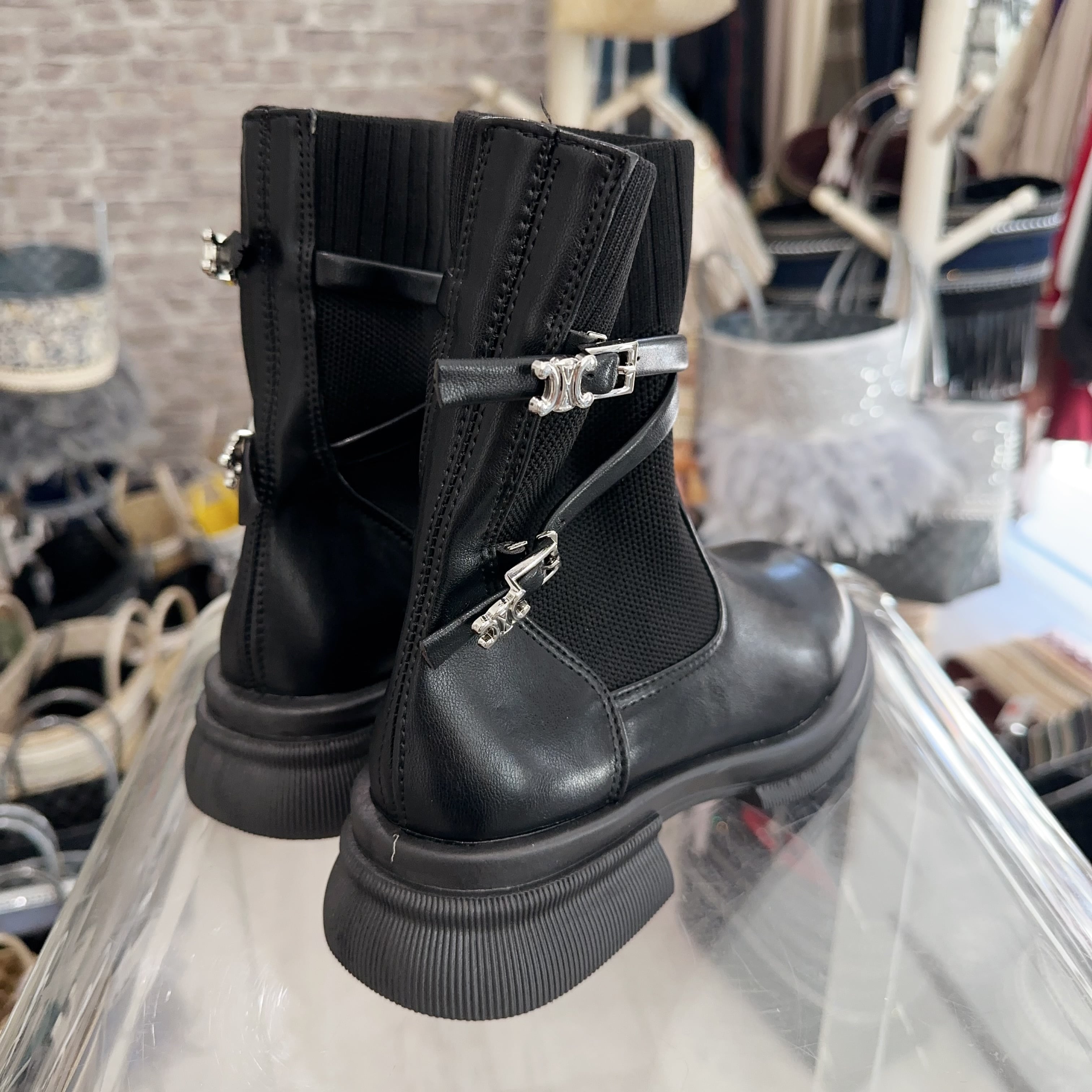 ベルテッドブーツ15000＋ＴＡＸ24㎝前後の方用のみ