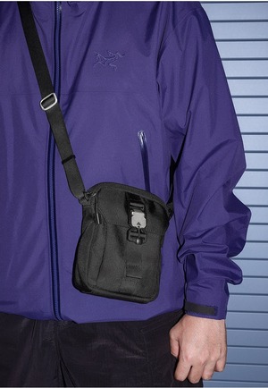 15/16 CORDURA 2WAY コンパクトメッセンジャーポーチ