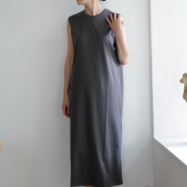 ATON ｜ SUVIN 60/2 SLEEVELESS DRESS