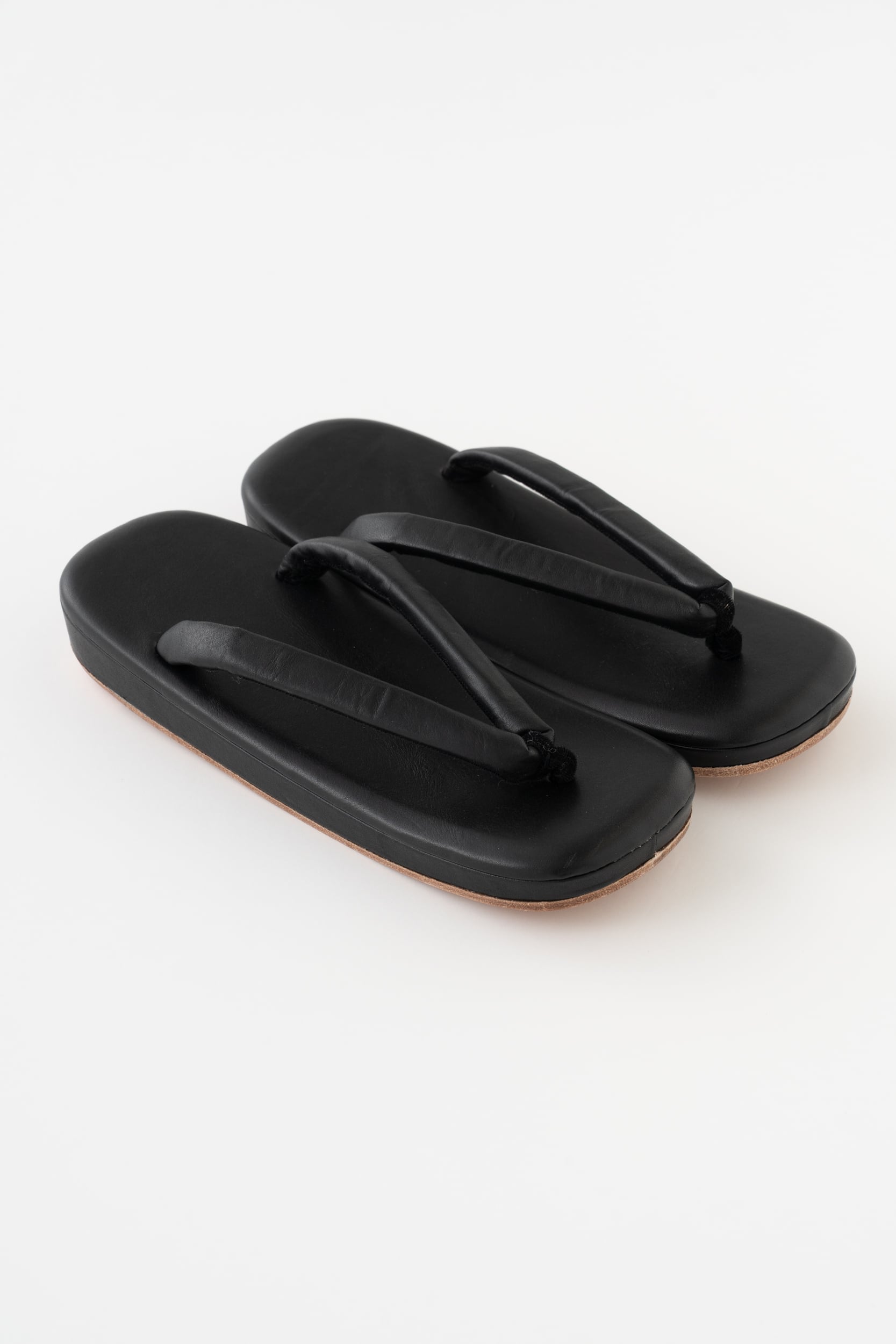 草履 / 牛革 / BLACK | Y. & SONS ONLINE STORE