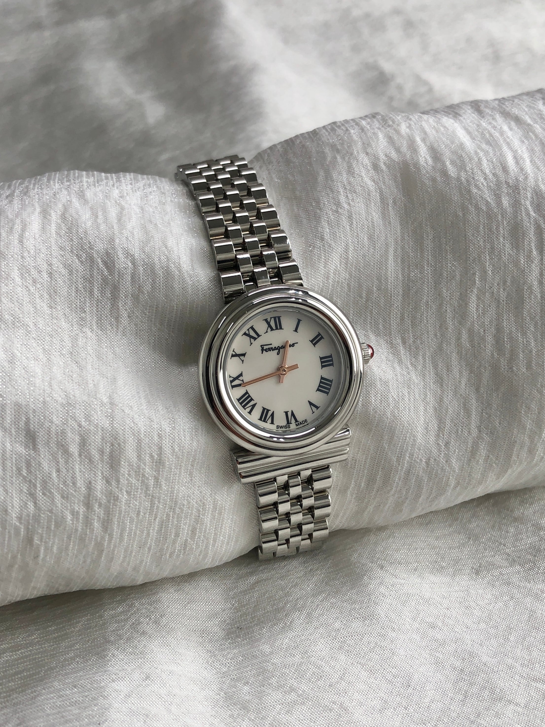 Salvatore Ferragamo サルヴァトーレ フェラガモ 腕時計 シルバー ローマ文字 ステンレススチール クォーツ SFMV00322 vintage ヴィンテージ オールド pdubvx