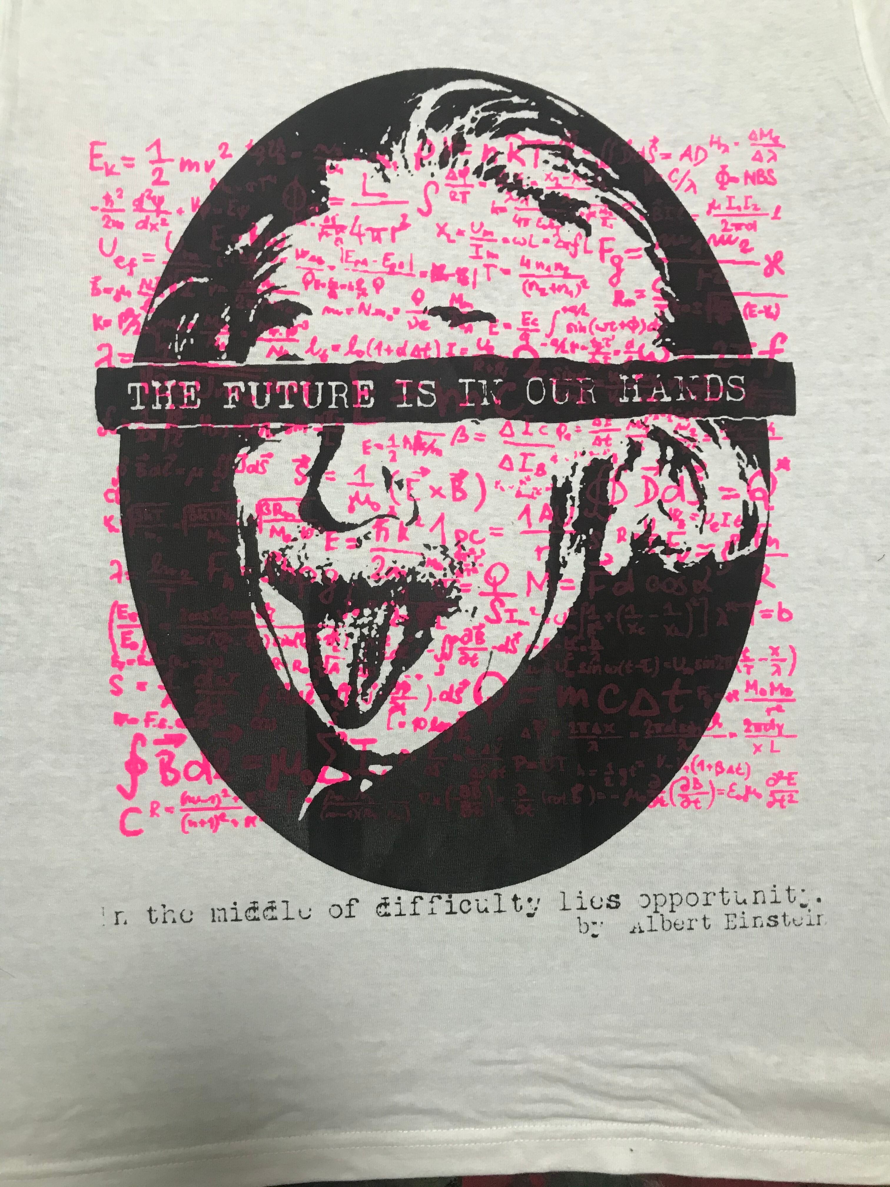 UNFINISHEDアインシュタイン相対性理論Tシャツ | UNFINISHED