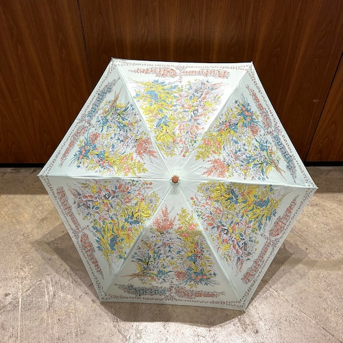 manipuri : 4 折りたたみ傘　(ウッドハンドル)　シーズナルフラワー