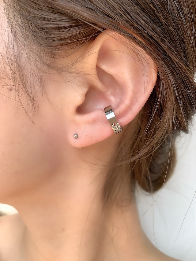 simple ear cuff