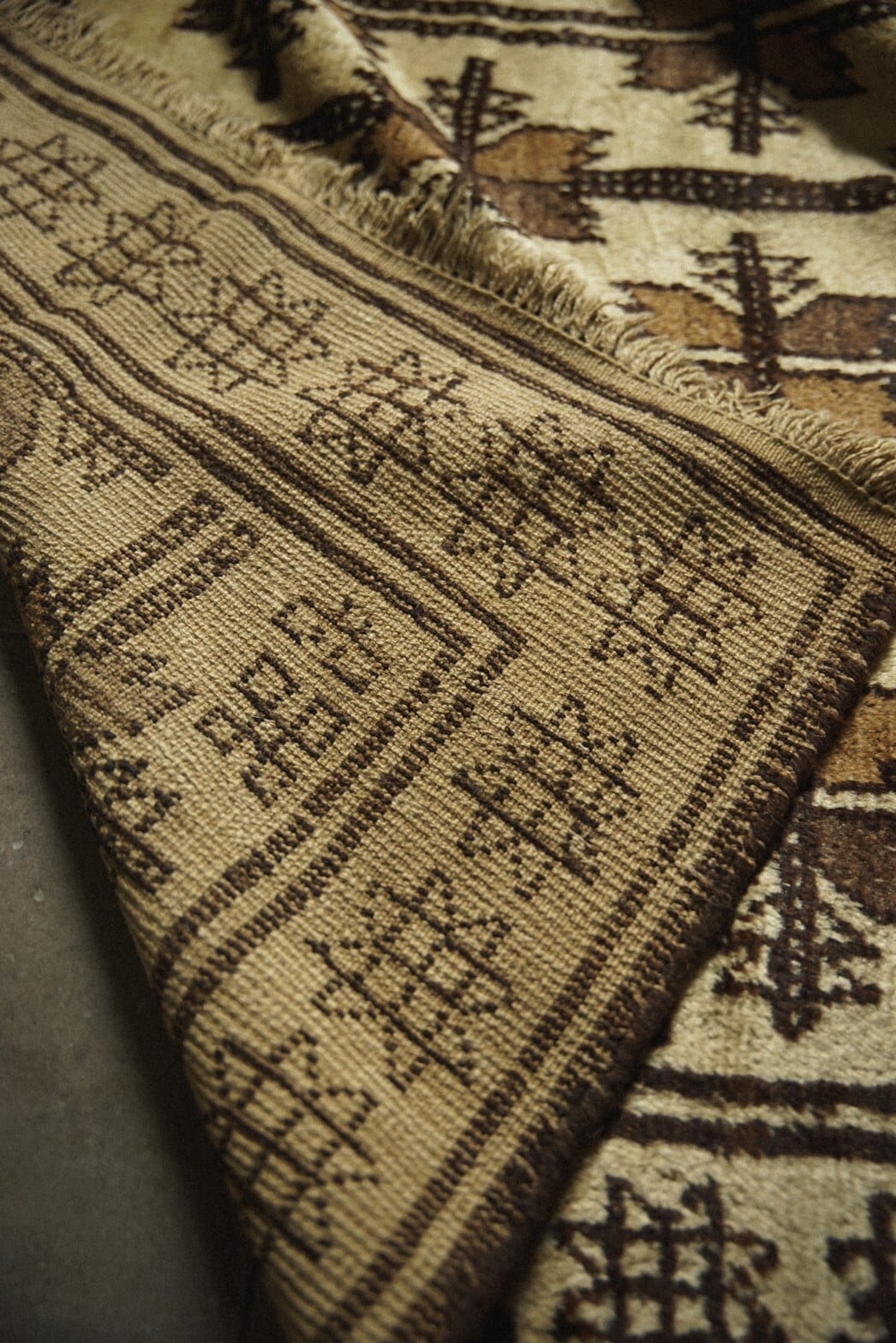819 -Vintage Taimani rug | 手織りのヴィンテージラグ専門店 | Bahr