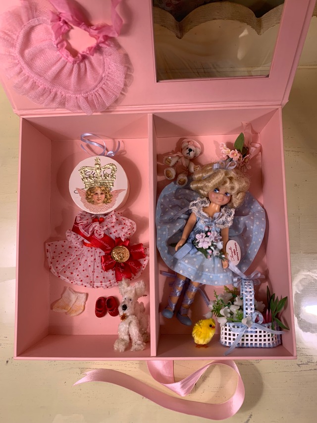 シャーリードールのカルトナージュBox入り (211115)