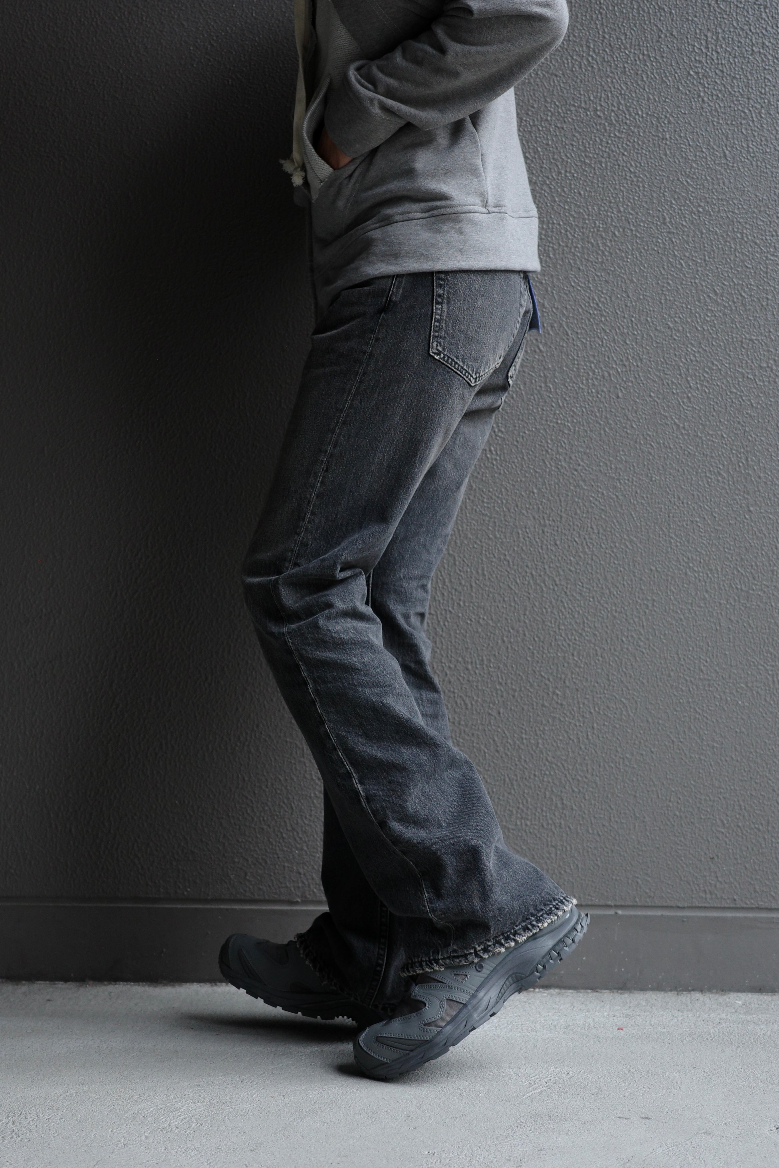 DAIRIKU | lloomm DAIRIKU | lloomm