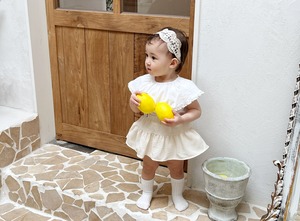 【Bebe nine】ふわふわフリルスカート付きブルマ ライトベージュ 70〜80cm 240412