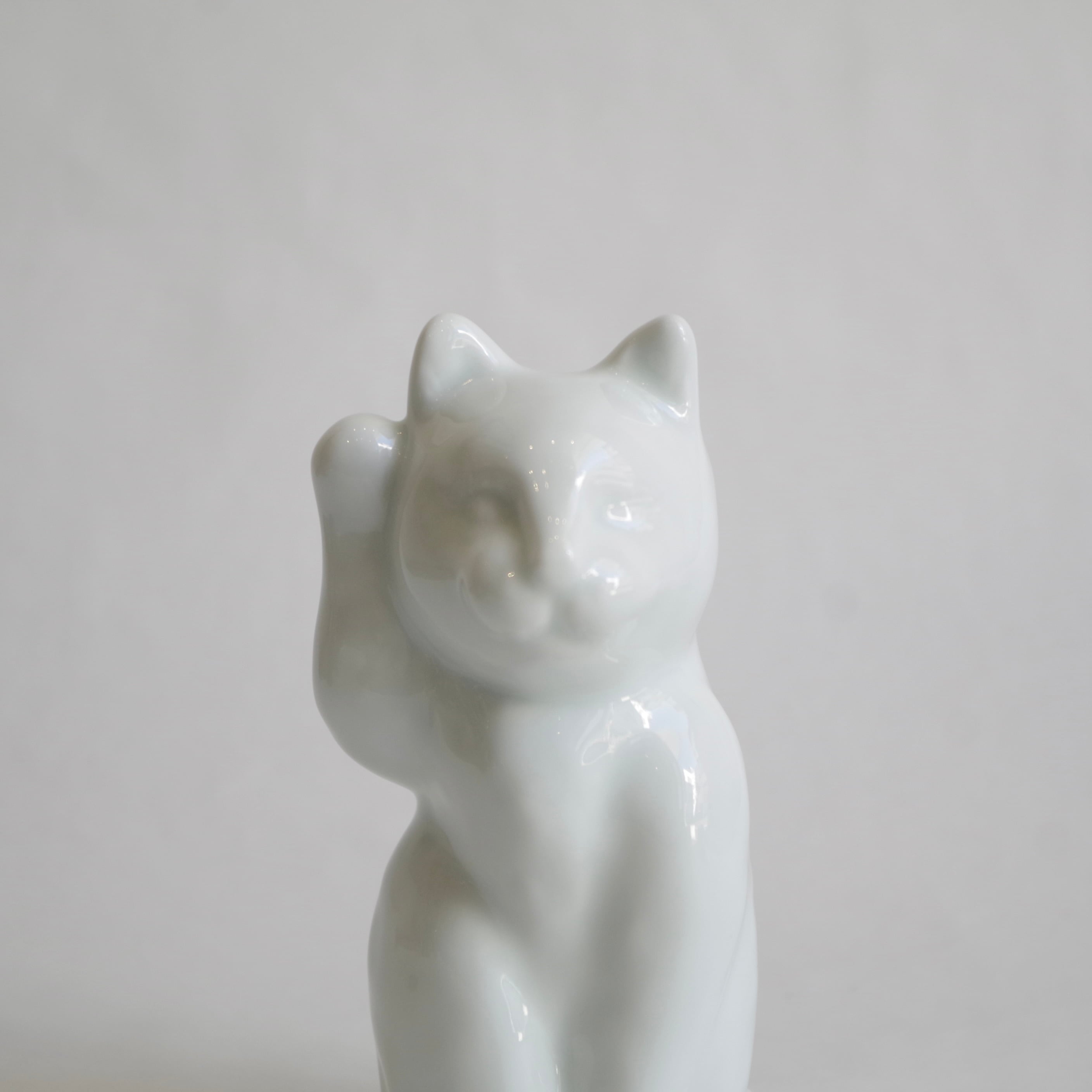 【LOEFF】招き猫【ホワイト】 井上祐希 for LOEFF MANEKI NEKO 白磁 | 1F Store