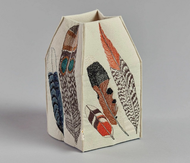 CORAL&TUSK [Feathers Tissue Box Cover] 羽根モチーフ ティッシュカバー (コーラル・アンド・タスク)