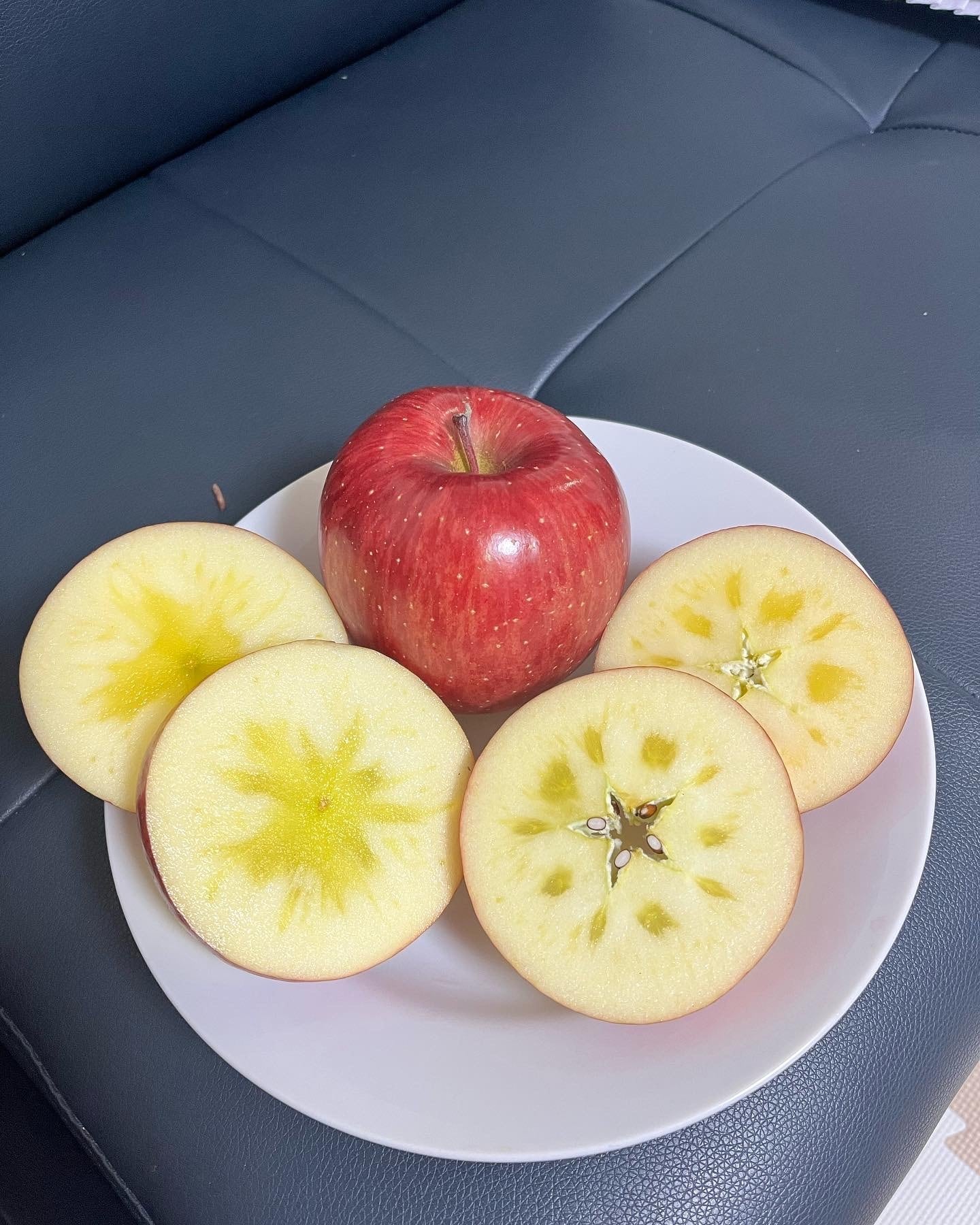 葉取らずサンふじ家庭用　5kg