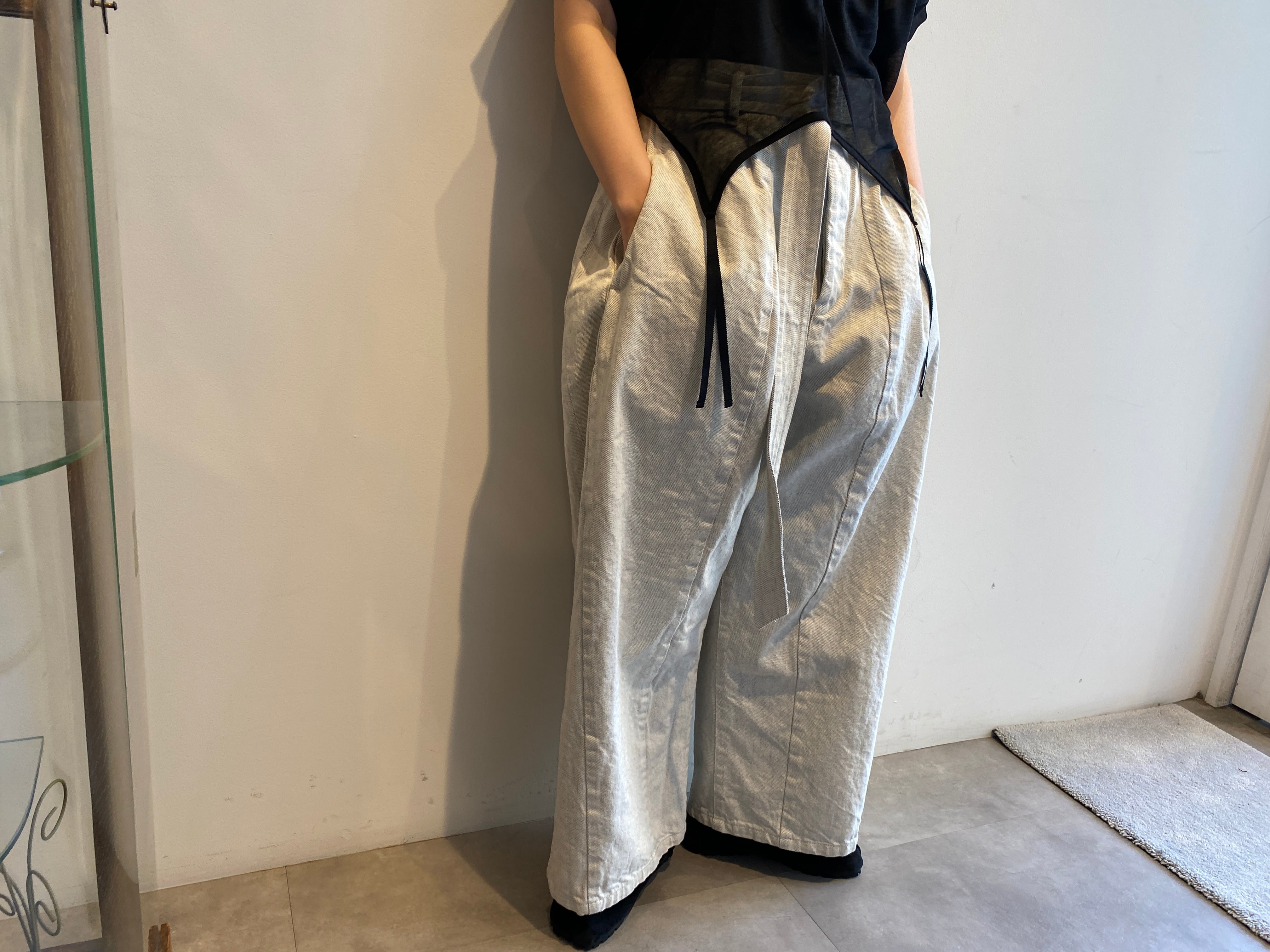 NATIVE VILLAGE/No.12 灌木ルートダーツパンツ（White Gray） | torico.