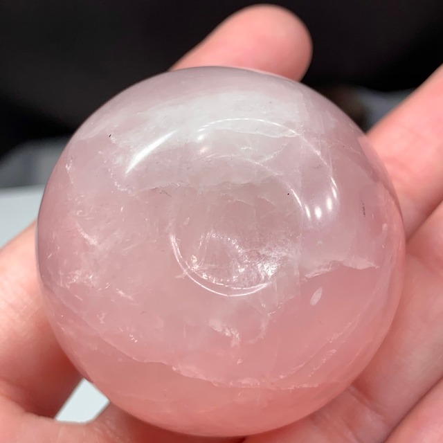 5.とっても可愛い♪ローズクォーツりんごさん♪