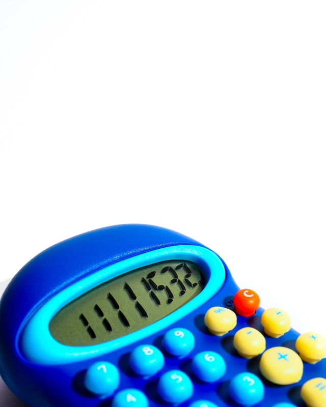 Round character variable calculator