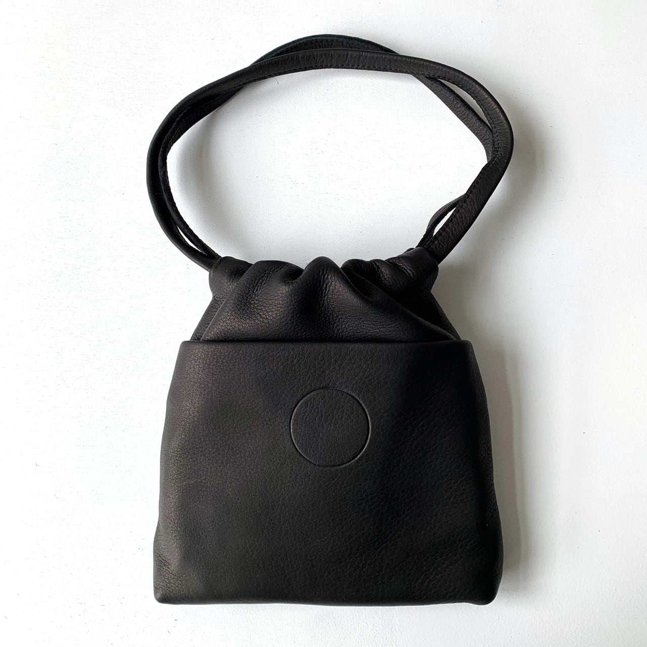 【新品】  COSMIC WONDER / コズミックワンダー | レザー 巾着 ショルダーバッグ 保存箱付き | F | BLACK | レディース レザー 巾着 ショルダーバッグ 保存箱付き | ブランド古着の買取・委託