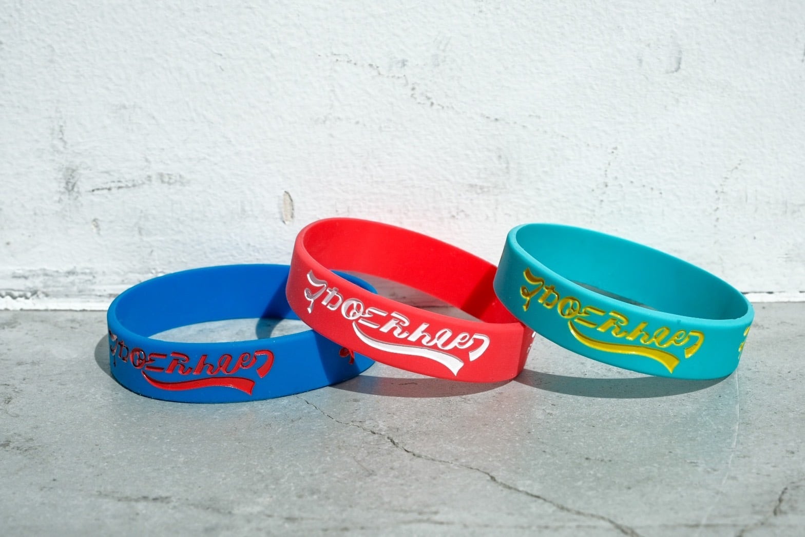 ベースボールスタイルなロゴラバーバンド | マカロニえんぴつ OFFICIAL