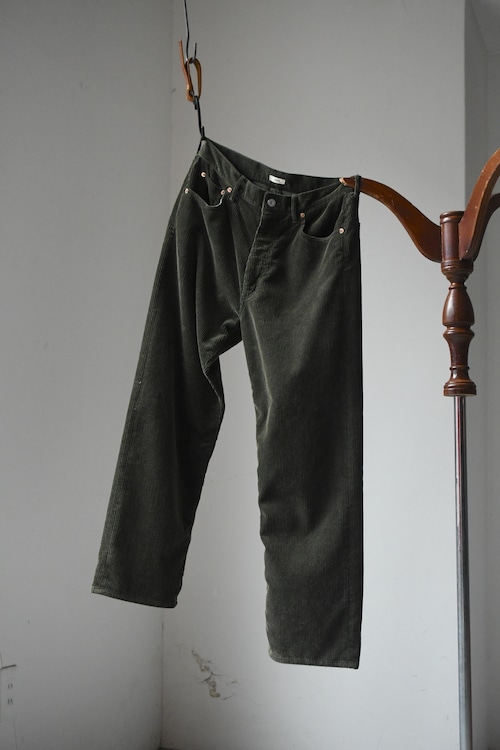 awasa / Nidom corduroy 5PKT straight pants (Olive)
