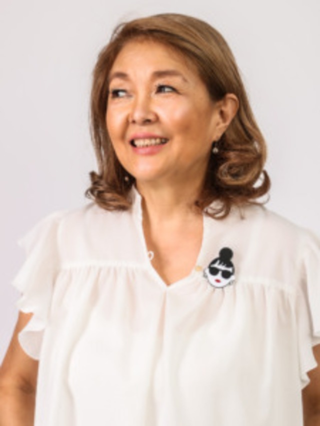 ブローチ(EMMA faceブローチ)