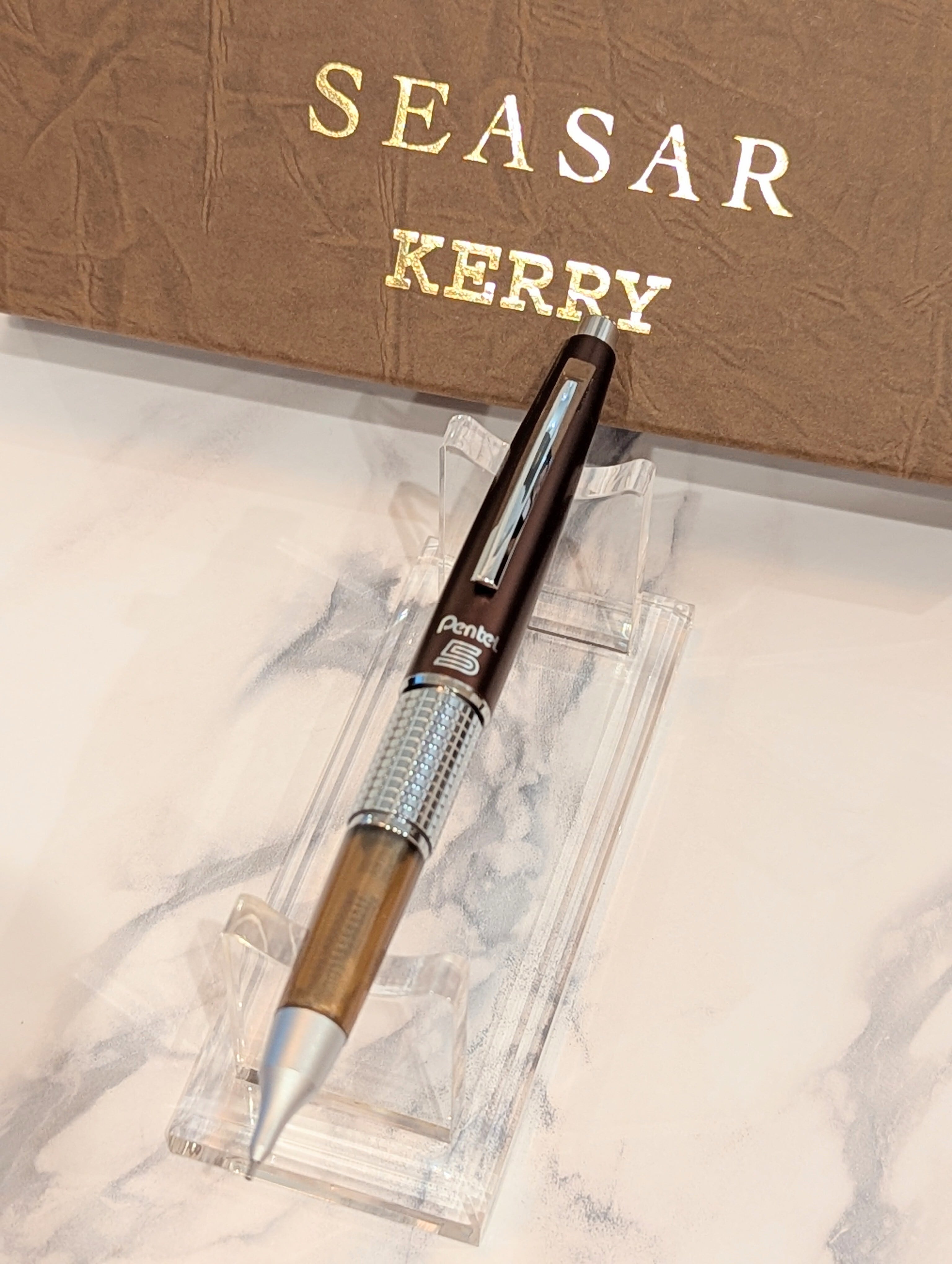 お1家族1本限り】 【Pentel × SEASAR 限定色】Pentel KERRY SEASAR