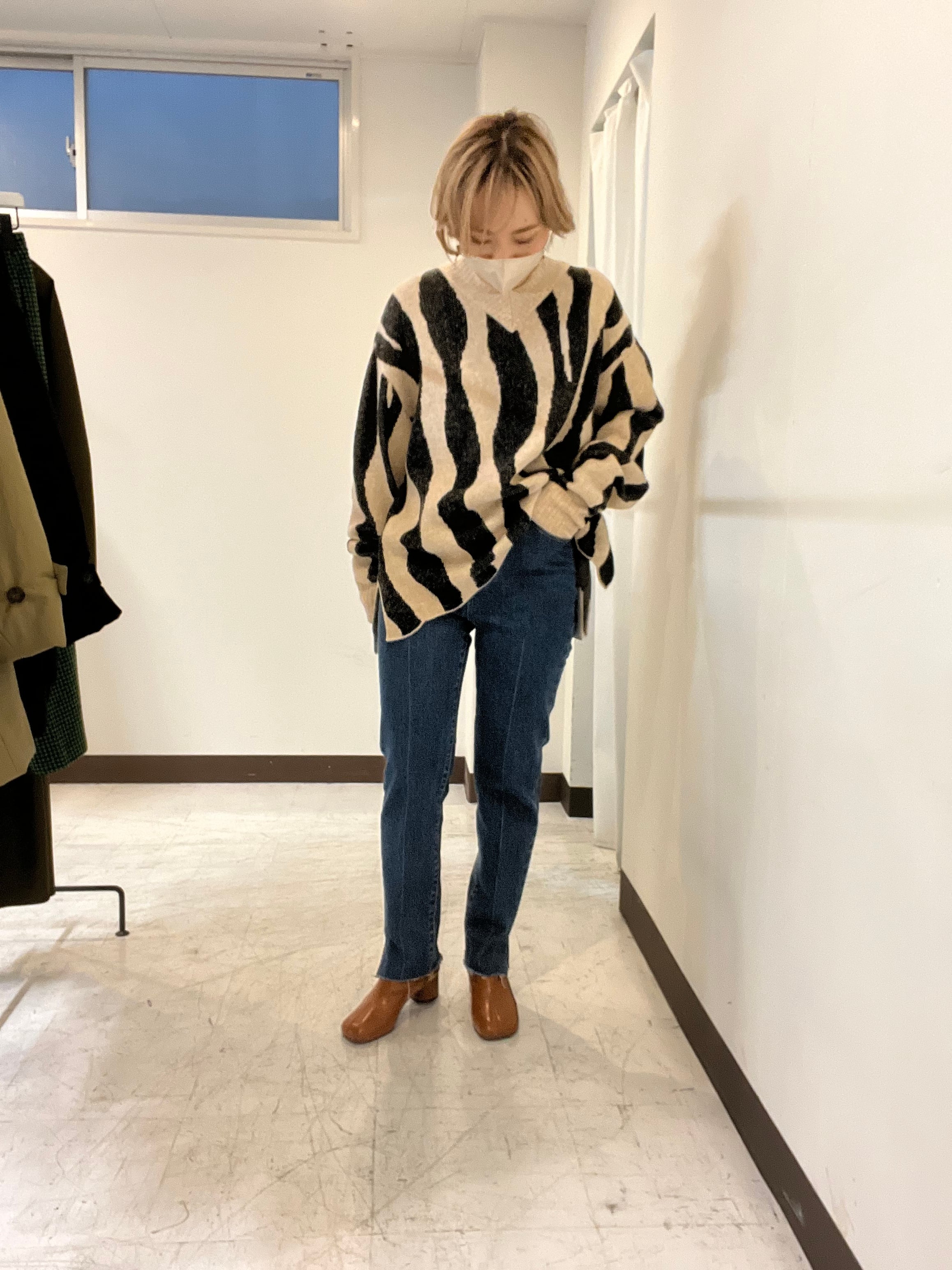 【YENN/CHIGNON】テーパードdenim