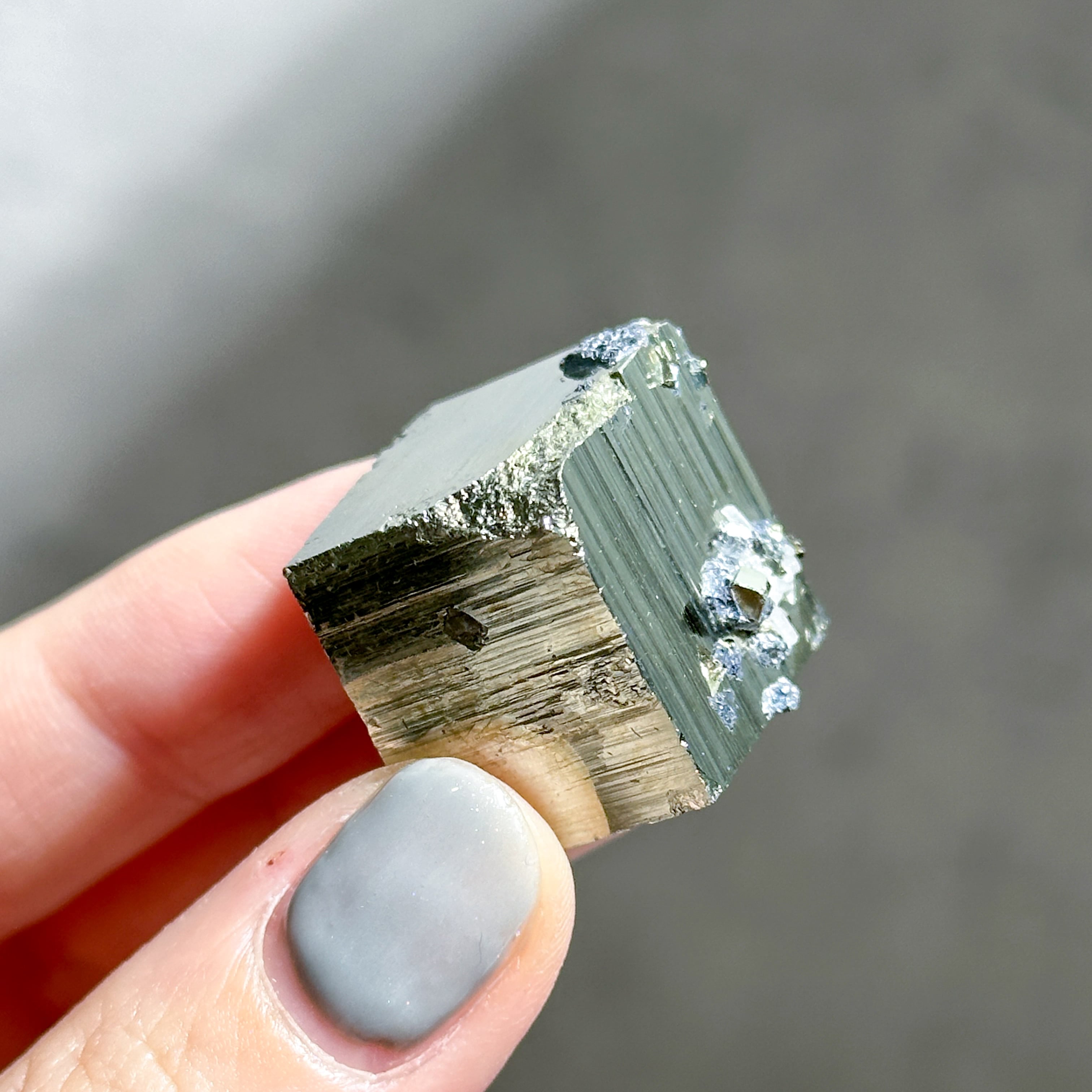 高品質】パイライト 原石61◇Pyrite◇天然石・鉱物・パワーストーン
