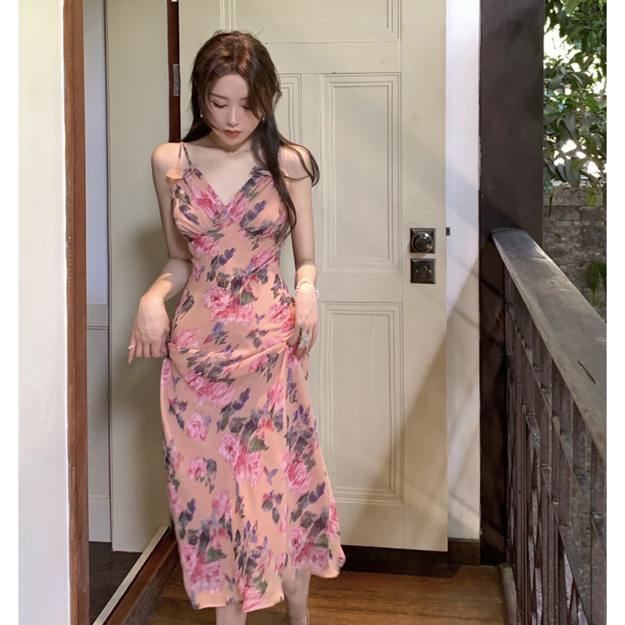 スタンダードノースリーブVネックフローラルドレス スプリングサマースタイルウェストスリムショートスカート レディース レトロ 春物 夏物 花柄 YY-ファッション20517297764