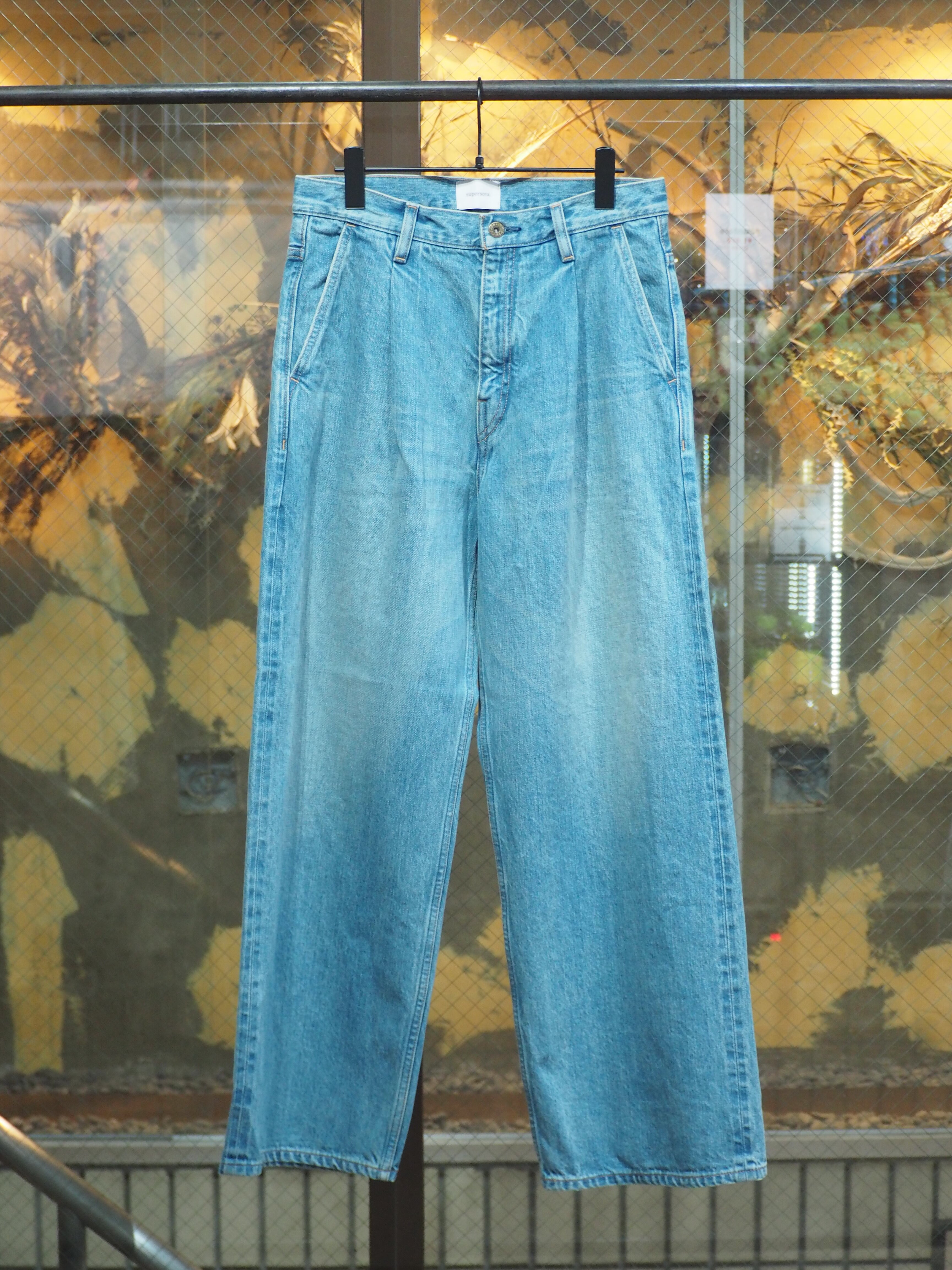 superNova. Wide selvedge jeans - Old vintage wash / Light indigo