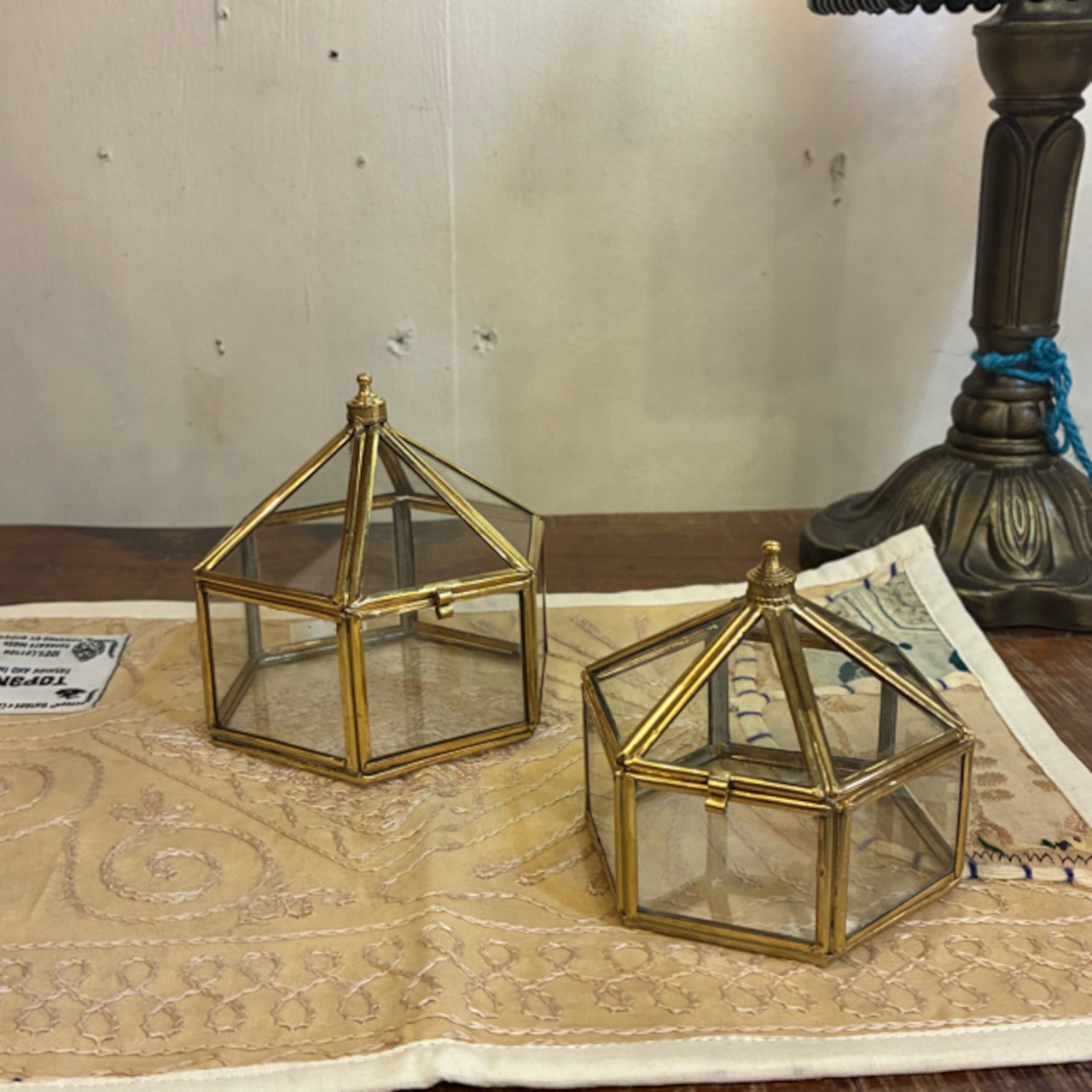 India Brass & Glass Dimensional Hexagonal Box S　インド　真鍮＆ガラス立体六角ボックス　S　インテリア　雑貨　収納　ケース　小物　アクセサリー　