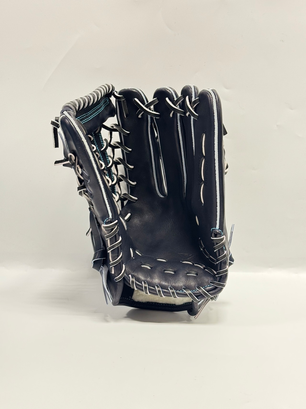 YGSー山本グラブスタジオ 硬式グローブ 湯もみ型付け済み CG98型 Yブラック×ブラック Tウェブ・画像7