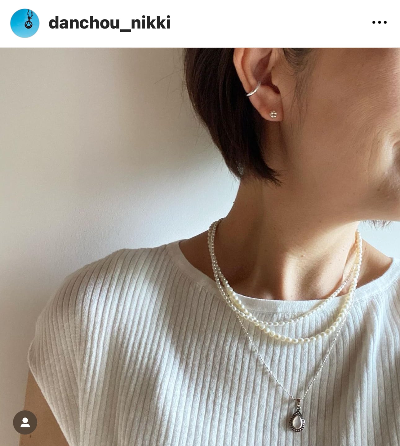 白蝶貝のトップ K18YG ダイヤモンド 白蝶貝 キルティング ペンダントトップ D 約0.01ct